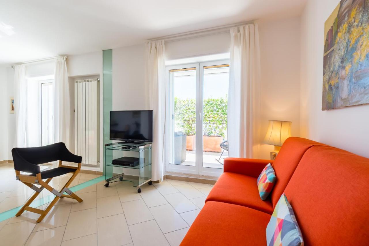 N'Attic A Vomero Penthouse Terrace By Napoliapartments Екстериор снимка