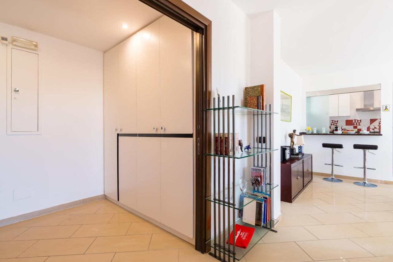 N'Attic A Vomero Penthouse Terrace By Napoliapartments Екстериор снимка